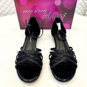 Women's Tarrah Sandals by Easy Street ® in Black Glitter